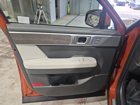 Used 2025 Hyundai Santa Fe Calligraphy AWD/4WD image 28