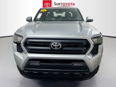 Used 2024 Toyota Tacoma SR5 RWD image 10