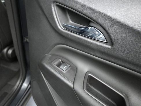 Used 2022 Chevrolet Equinox LT image 29