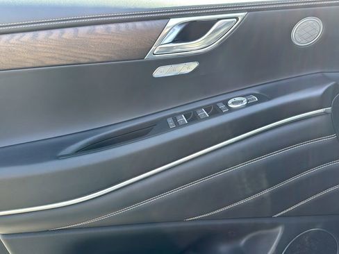 Used 2024 Genesis GV80 2.5T AWD/4WD image 24