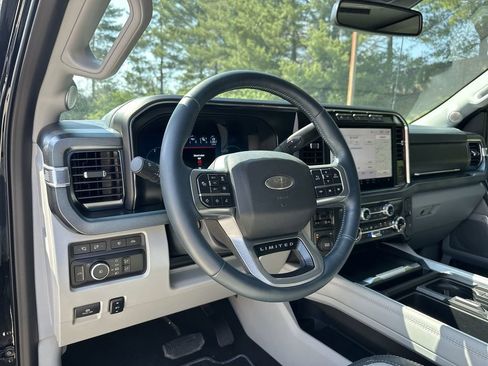 Used 2024 Ford F450 Limited w/ FX4 Off-Road Package image 16