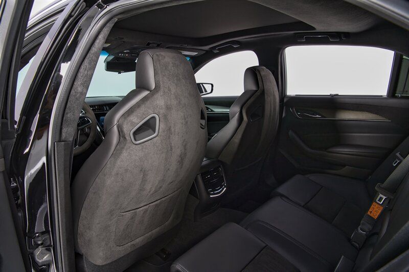 Used 2018 Cadillac CTS V w/ Carbon Fiber Package RWD image 38