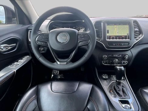 Used 2022 Jeep Cherokee Trailhawk w/ Sun, Sound & Nav Group AWD/4WD image 6