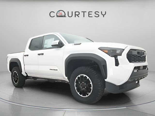Certified 2025 Toyota Tacoma TRD Off-Road AWD/4WD image 9