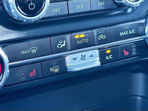 Used 2023 Ford F150 XLT w/ Equipment Group 302A High image 20