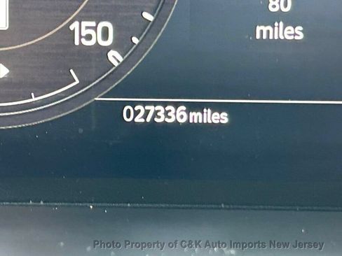 Used 2023 Land Rover Defender 110 X-Dynamic SE AWD/4WD image 48