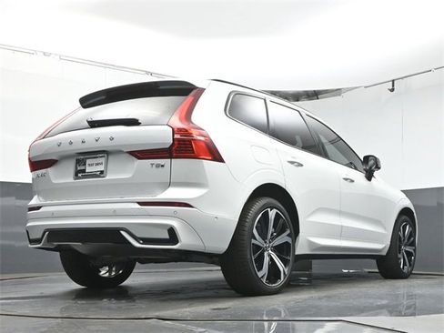 Used 2025 Volvo XC60 T8 Ultra w/ Protection Package Premier image 38