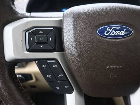 Used 2018 Ford F150 Lariat w/ Equipment Group 502A Luxury AWD/4WD image 27
