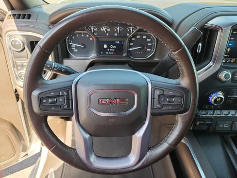 Used 2021 GMC Sierra 1500 SLT RWD image 16