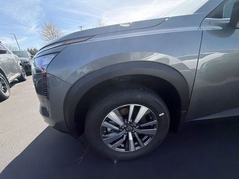 New 2026 Nissan Pathfinder SL AWD/4WD image 10