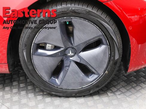 Used 2018 Tesla Model 3 Long Range image 28