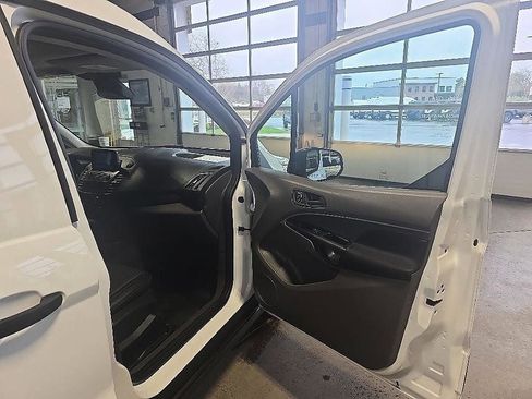 Used 2022 Ford Transit Connect XL w/ Trailer Tow Package FWD image 35