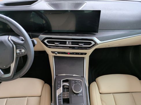 Certified 2023 BMW 330i Sedan w/ Premium Package image 31