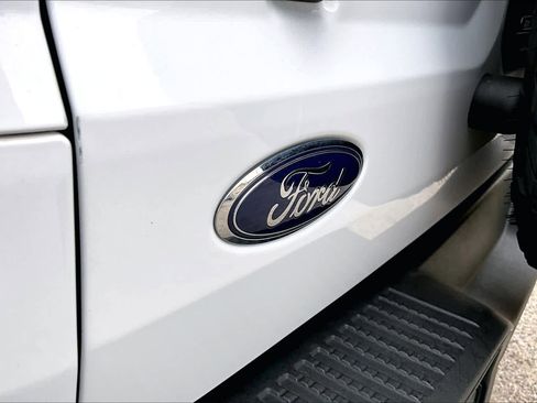 Used 2023 Ford Bronco Black Diamond AWD/4WD image 31