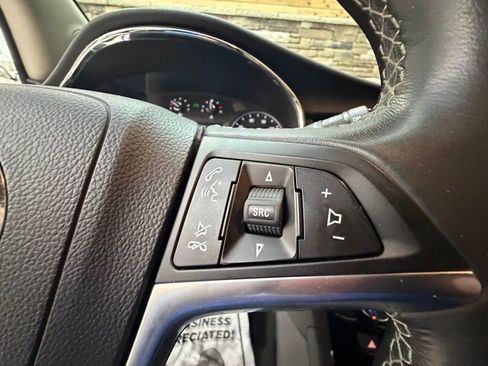 Used 2022 Buick Encore Preferred w/ Safety Package AWD/4WD image 23
