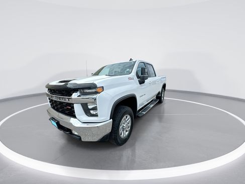Used 2023 Chevrolet Silverado 2500 LT w/ Convenience Package AWD/4WD image 4
