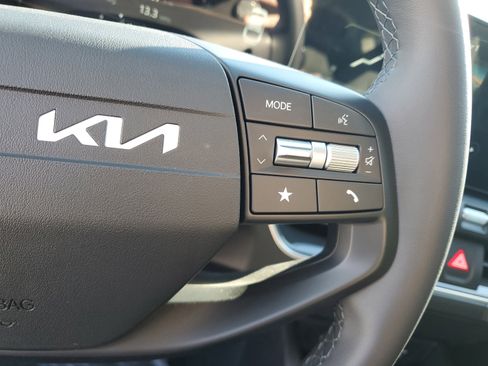 New 2025 Kia K4 EX FWD image 14