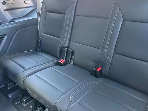 New 2026 GMC Yukon Elevation w/ Elevation Premium Package AWD/4WD image 18