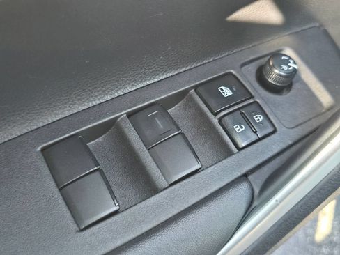 Certified 2024 Toyota Corolla Cross LE AWD/4WD image 25