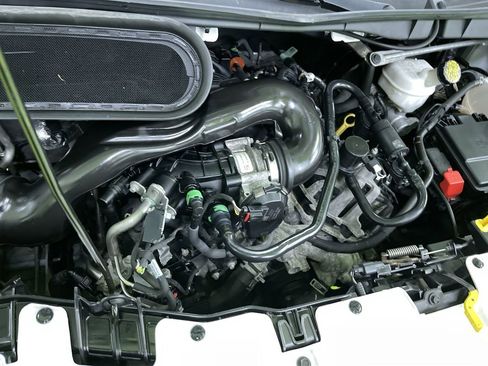 Used 2022 Ford Transit 250 Low Roof AWD image 30