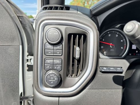 Used 2020 Chevrolet Silverado 3500 LTZ w/ LTZ Premium Package AWD/4WD image 22