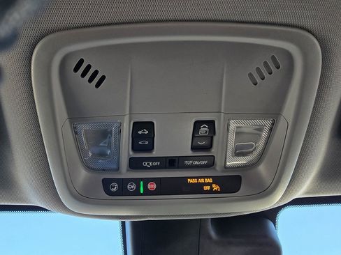 Used 2023 Chevrolet Malibu LT image 25