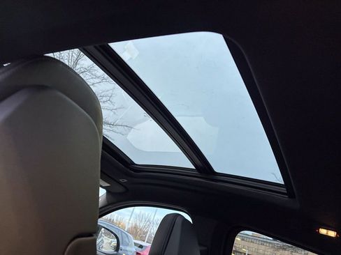 New 2025 BMW X4 M image 8