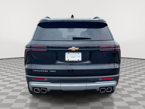 Used 2026 Chevrolet Traverse LT w/ Driver Confidence Package AWD/4WD image 6
