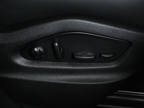 Used 2026 Porsche Cayenne Coupe AWD/4WD image 41