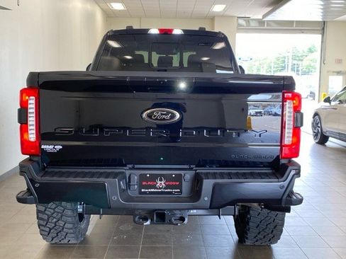 New 2026 Ford F250 Lariat w/ Black Appearance Package AWD/4WD image 6