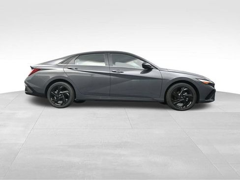 New 2026 Hyundai Elantra SEL Sport Premium FWD image 37