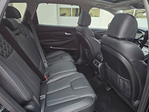 Used 2023 Hyundai Santa Fe Limited image 19