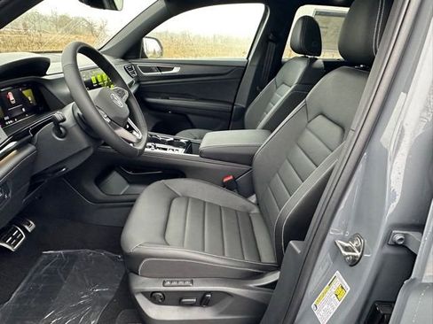 New 2026 Volkswagen Atlas Cross Sport SEL R-Line AWD/4WD image 25