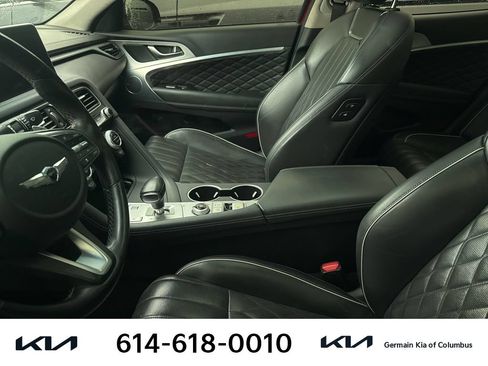 Used 2019 Genesis G70 2.0T Advanced w/ Prestige Package AWD/4WD image 9