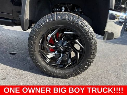Used 2022 Chevrolet Silverado 2500 LTZ w/ LTZ Plus Package AWD/4WD image 9