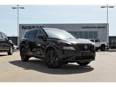 Used 2023 Nissan Rogue SV w/ SV Premium Package image 1