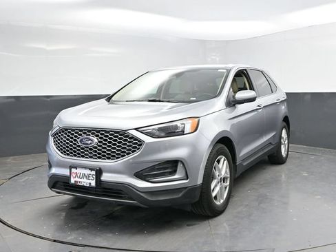 Used 2024 Ford Edge SEL AWD/4WD image 6