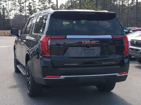 New 2026 GMC Yukon XL Elevation image 8