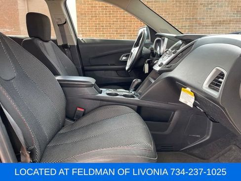 Used 2017 Chevrolet Equinox LT w/ Convenience Package FWD image 31