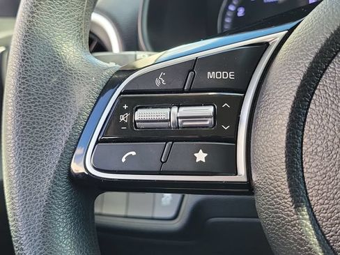 Certified 2024 Kia Forte LXS FWD image 18