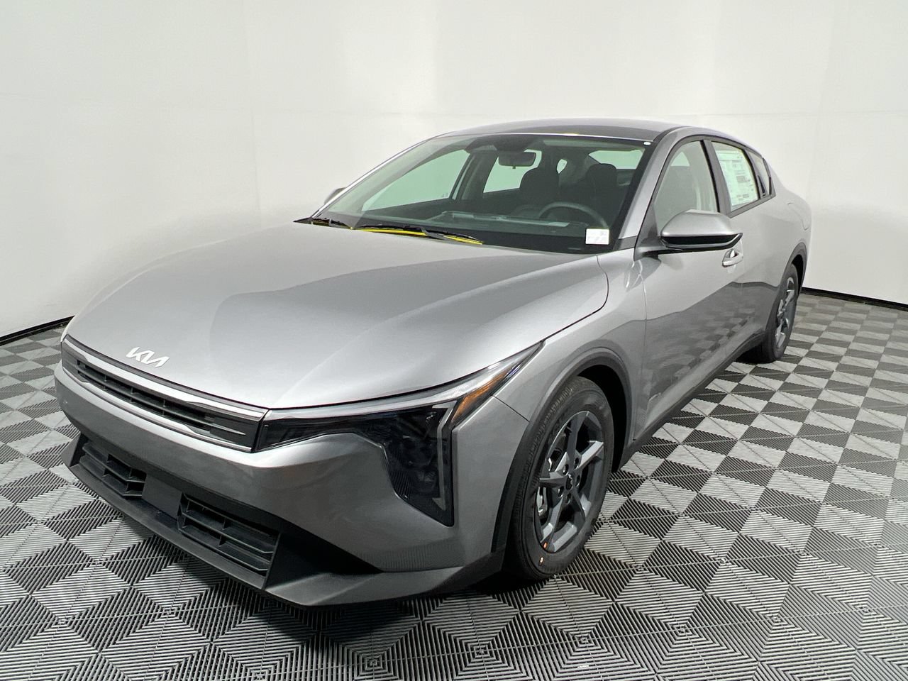 New 2026 Kia K4 FWD image 9