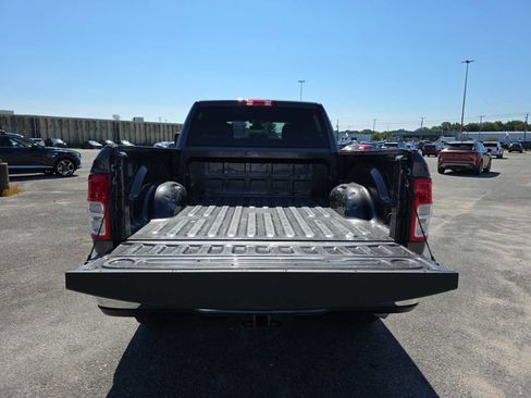 Used 2024 RAM 2500 Big Horn image 35