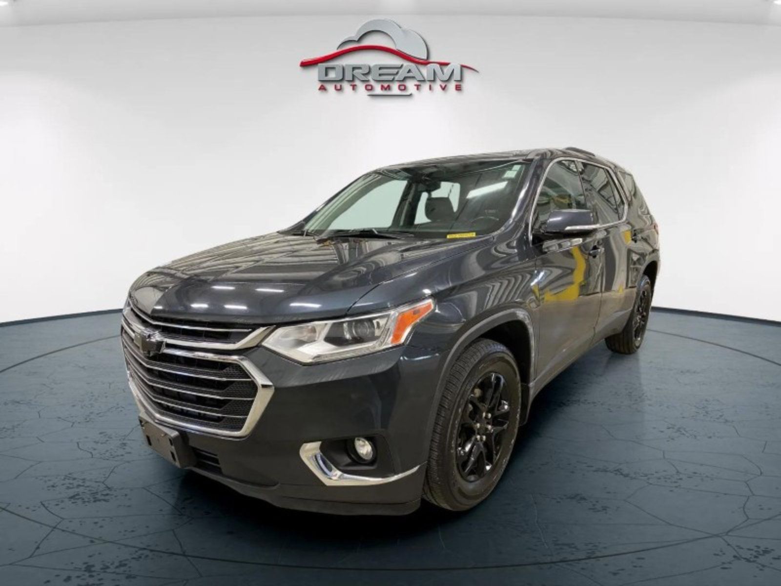 Used 2018 Chevrolet Traverse LT AWD/4WD image 3