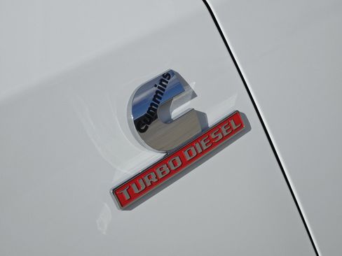 New 2026 RAM 3500 Longhorn image 9