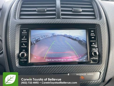 Used 2025 Mitsubishi Outlander Sport ES image 13