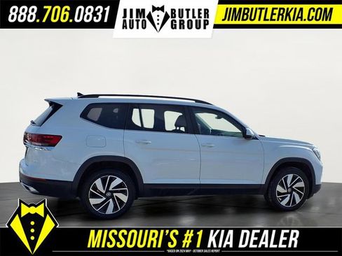 Used 2024 Volkswagen Atlas SE image 28