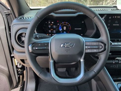New 2026 Chevrolet Colorado Trail Boss AWD/4WD image 16
