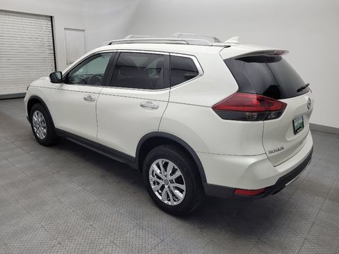 Used 2018 Nissan Rogue SV AWD/4WD image 3