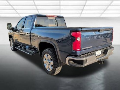 Certified 2022 Chevrolet Silverado 2500 LTZ w/ LTZ Texas Edition image 2