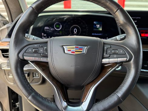 Used 2024 Cadillac Escalade ESV Sport Platinum AWD/4WD image 44